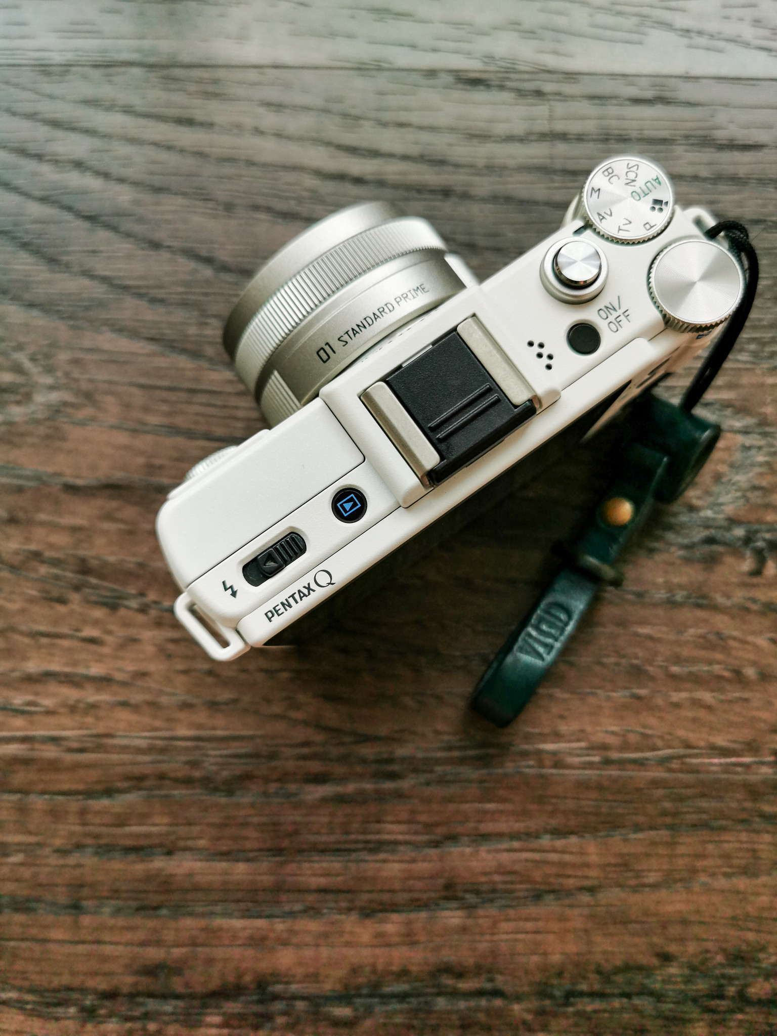 Mini review of the Pentax Q | The mini wonder – KeithWee | Photography